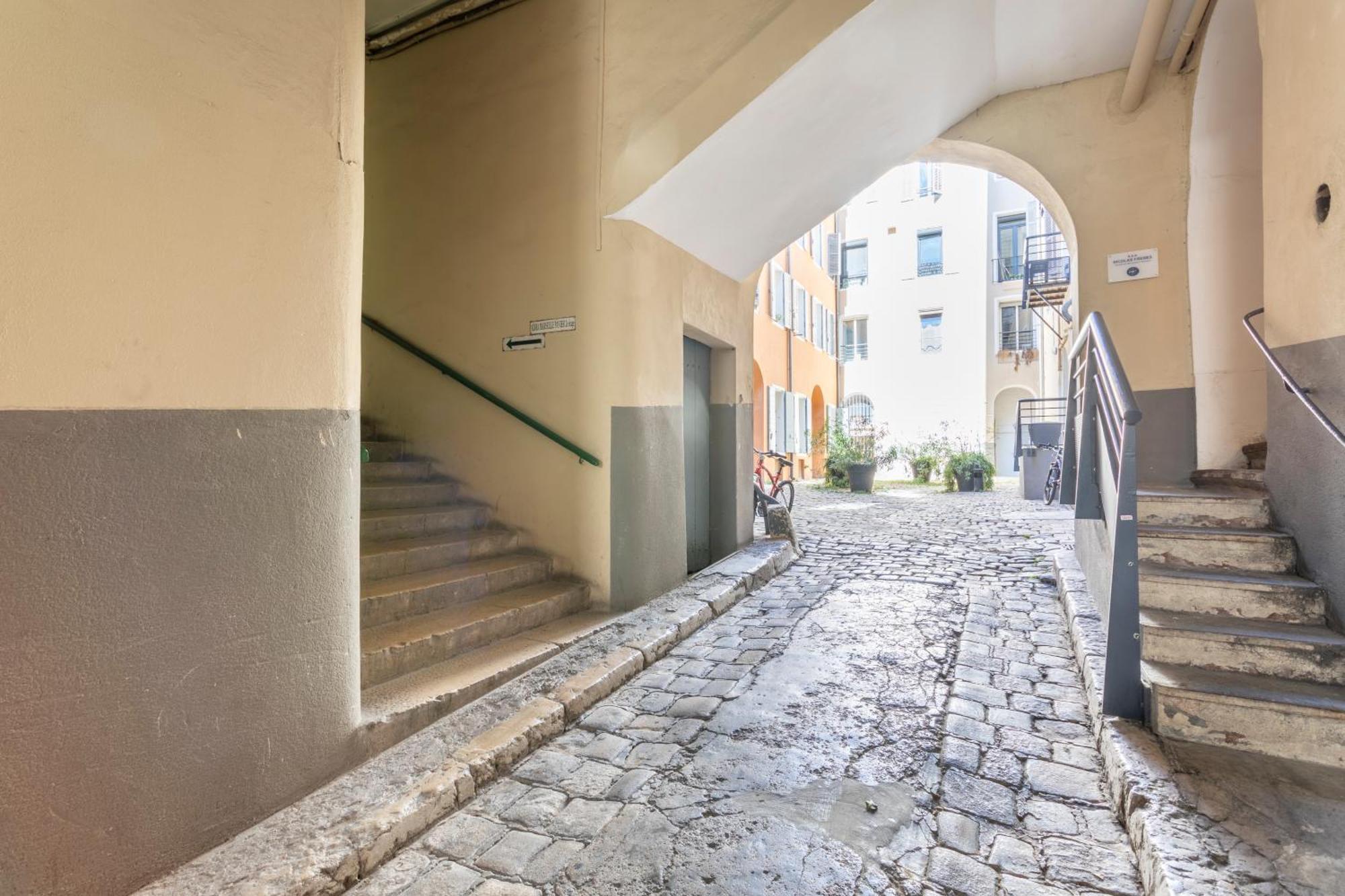 דירות Adira Marseille Panier 2 Etoiles מראה חיצוני תמונה